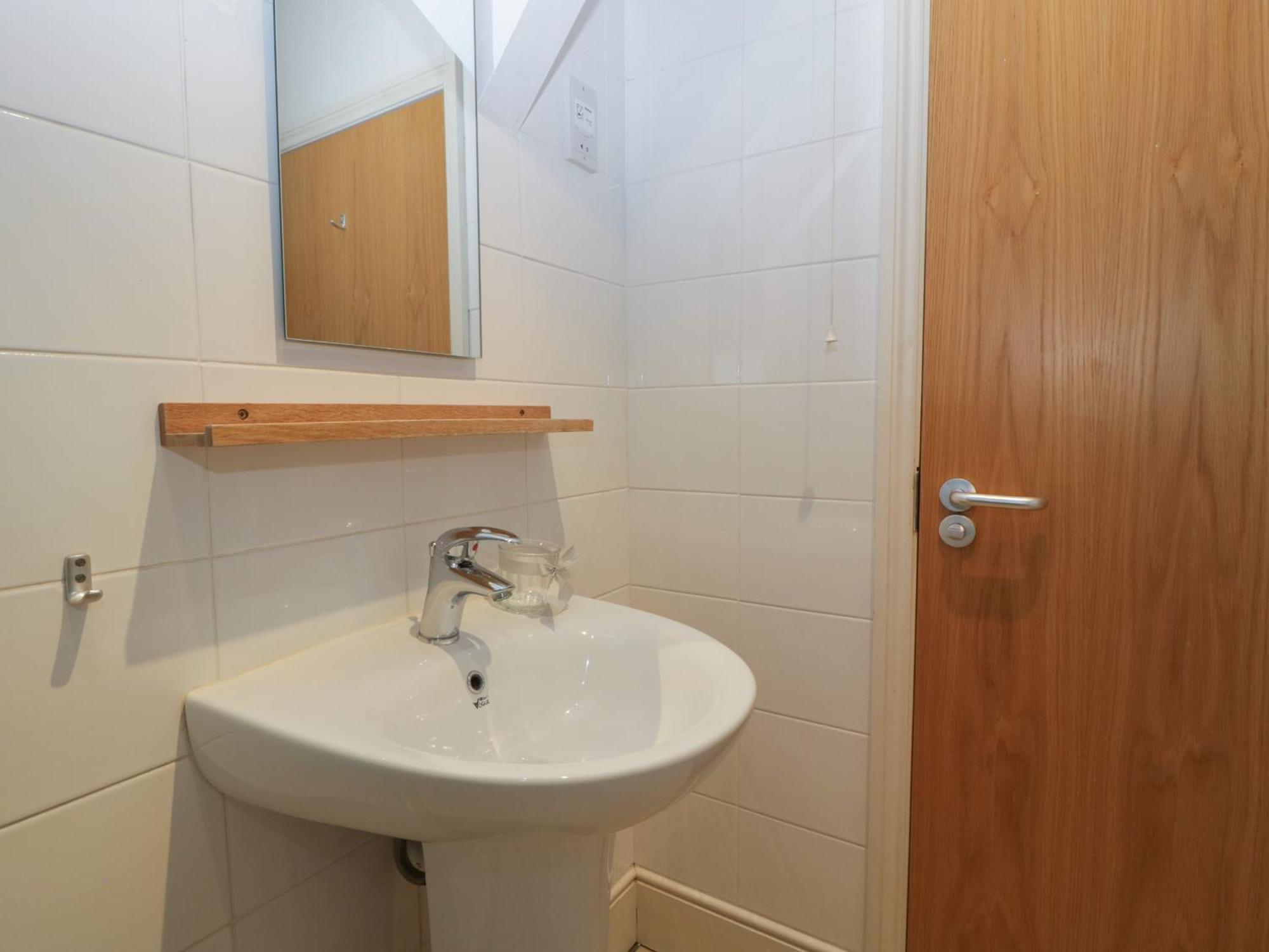 Amazing View Apartment Malvern Wells Bagian luar foto