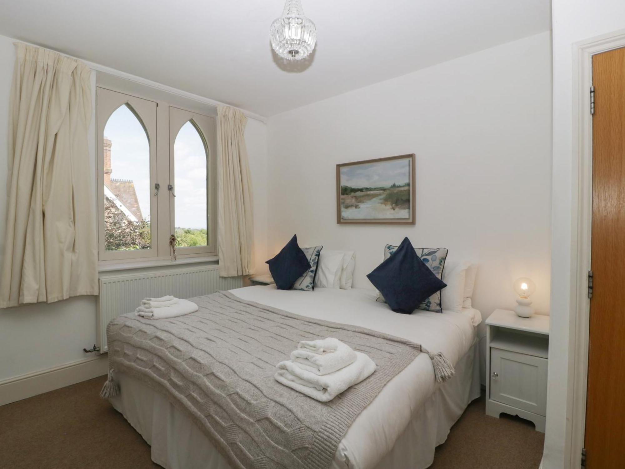 Amazing View Apartment Malvern Wells Bagian luar foto